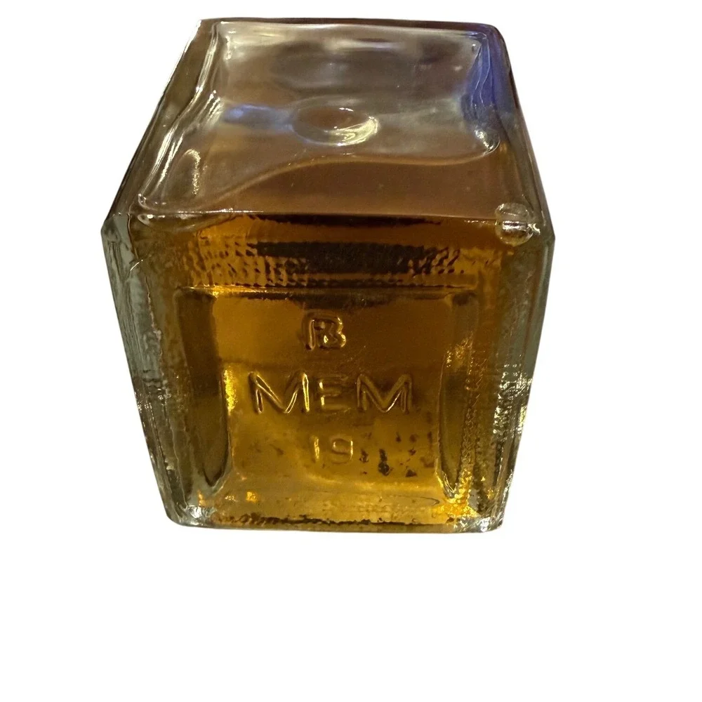 Vintage English Leather After Shave 4oz MEM Company Glass Bottle Wood Cap Splash